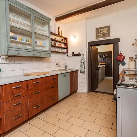 Staveni 1818 Vakantiehuis